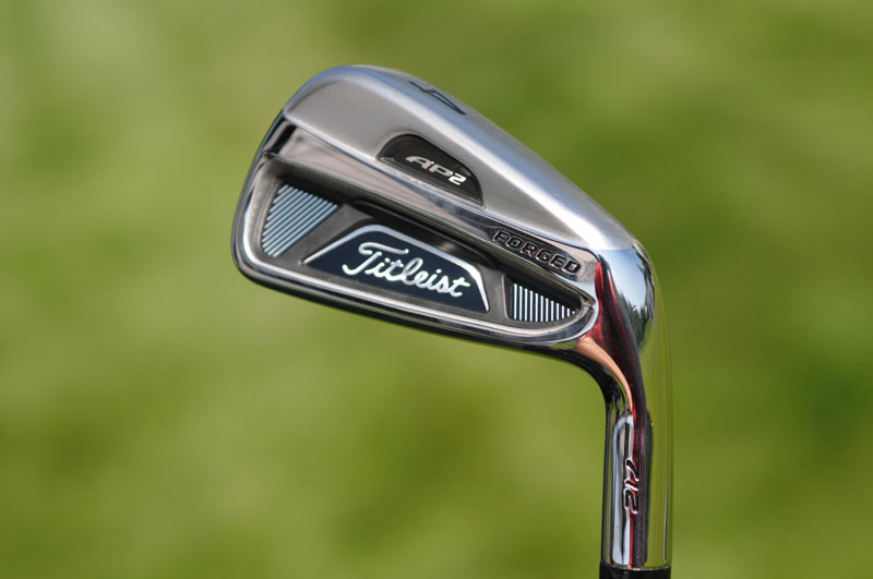 One of the most popular models for Titleist Tour Players and well as top pl...