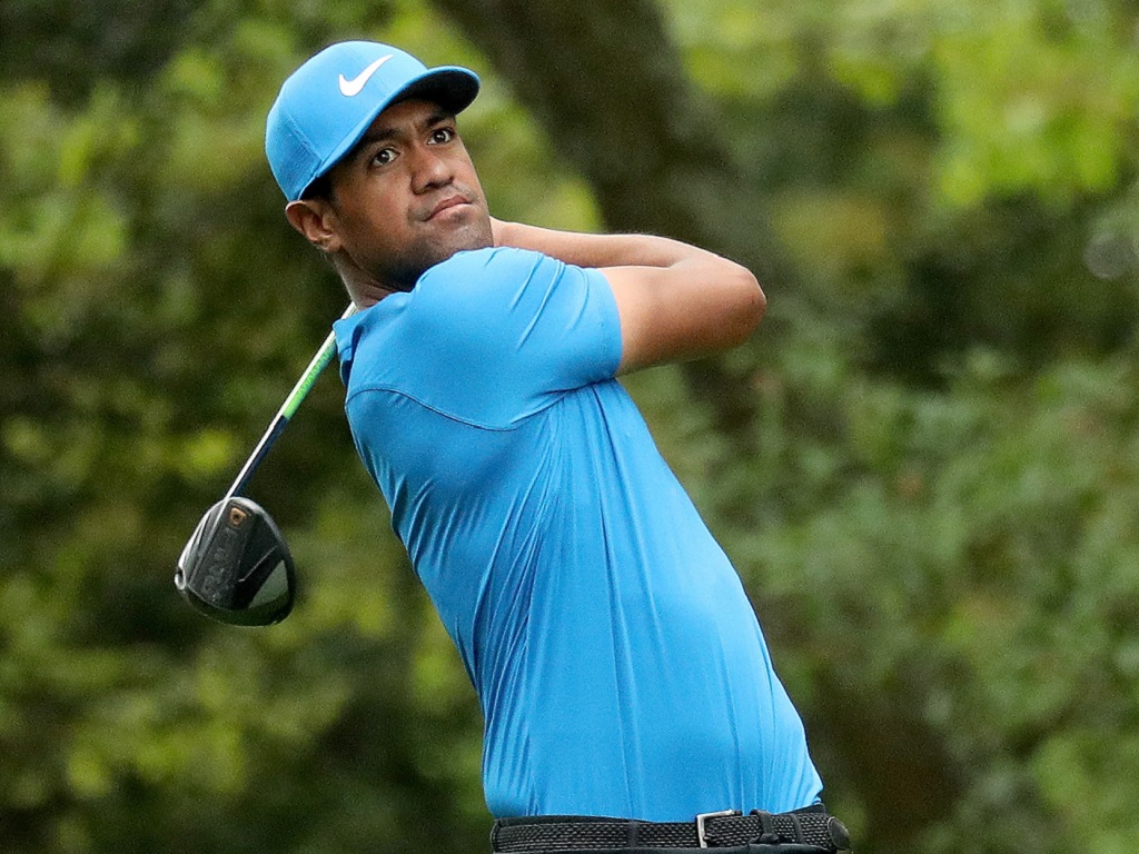 Rules mix up caused Tony Finau to sign for wrong score in Mexico; ended up with a lower score than he signed for