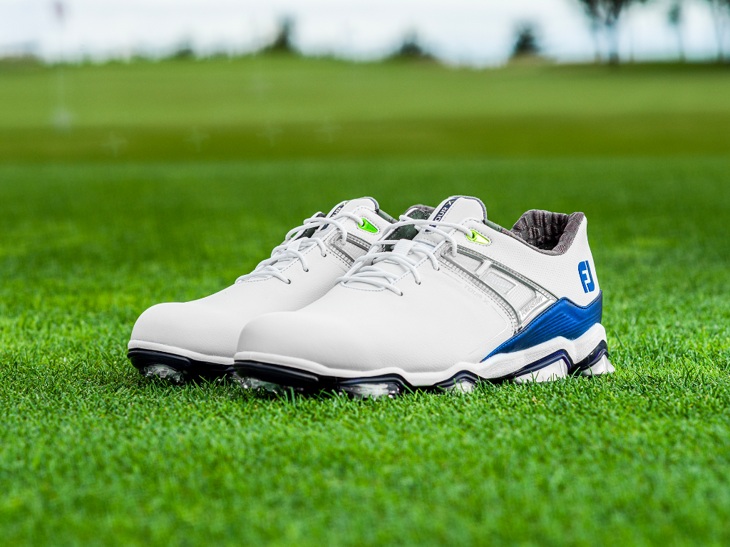 Most comfortable golf shoe 