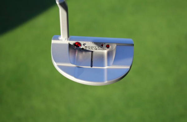 Scotty-Cameron Couvre-clubs de putter en cuir avec couvre-tête