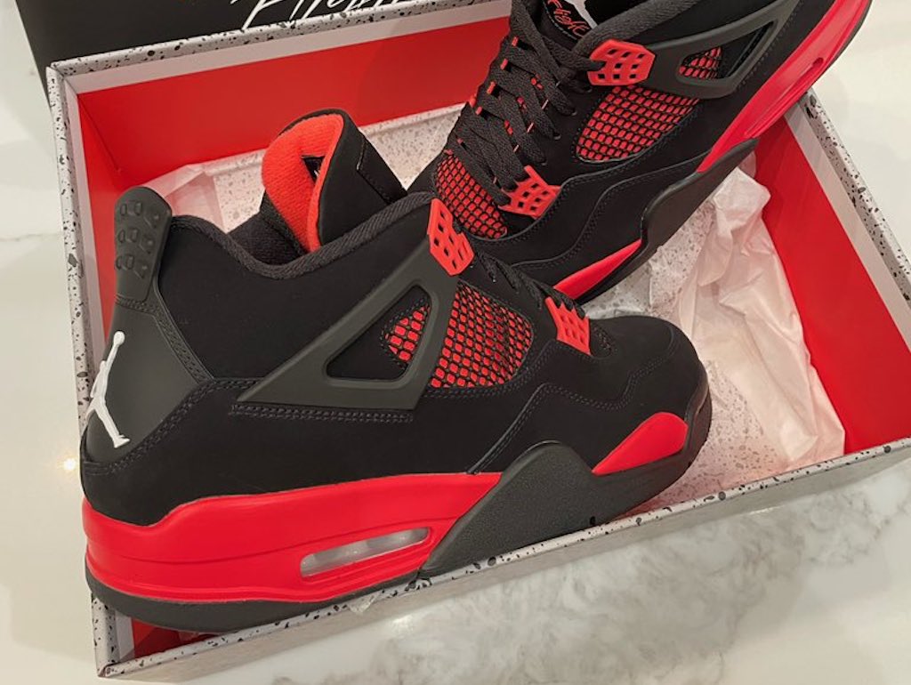 Bubba Watson shows off an unreleased pair of Air Jordan 4 Retro “Red ...