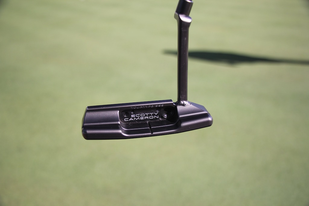 Spotted: Left-handed Scotty Cameron Circle T long neck Timeless
